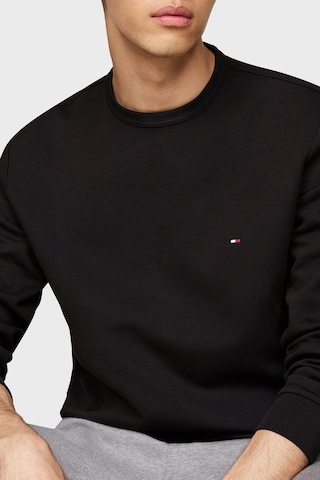 Tommy Hilfiger Erkek Klasik Logo Basic Sweatshirt Siyah