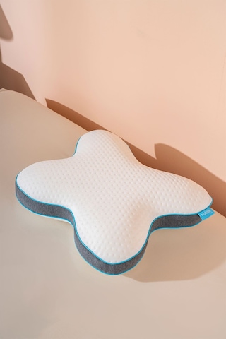 Kelebek Yastık Yüzüstü Yatış Yastığı 57 45 13cm Beyaz