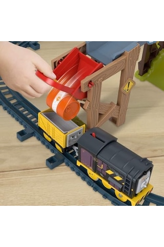 Thomas & Thomas Ve Arkadaşları Diesel&apos İn İnşaat Seti Thomas Ve Arkadaşları Diesel&apos İn İnşaat Seti Motorlu Oyuncak Tren, Ray Ve Yükler Jbw20