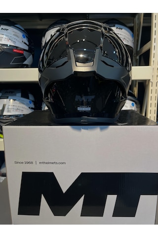 Mt Helmets Stinger 2 Pure A1 Siyah Parlak Ff126 Şeffaf Vizörlü Parlak Siyah