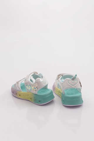 Marco Kids 02-26y207 Çocuk Patik Işıklı Sandalet Beyaz
