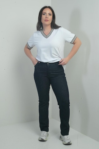 By Saygı Kadın Yüksek Bel Boru Paça Likralı Büyük Beden Kot Pantolon-40351 Koyu Lacivert