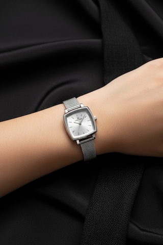 Daniel Klein Dke.1.13726.1 Hasır Kordonlu Minimal Kare Vintage Kadın Kol Saati Gümüş