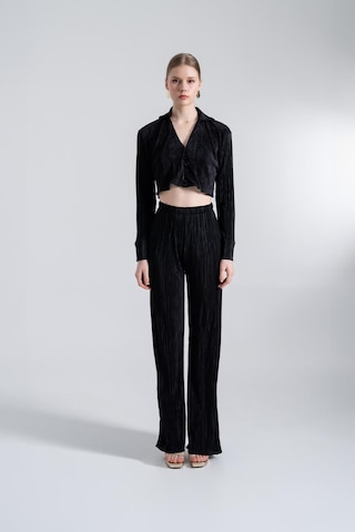 Holly Lolly Crop Model Düğme Kapamalı Comfy Crop Gömlek Siyah
