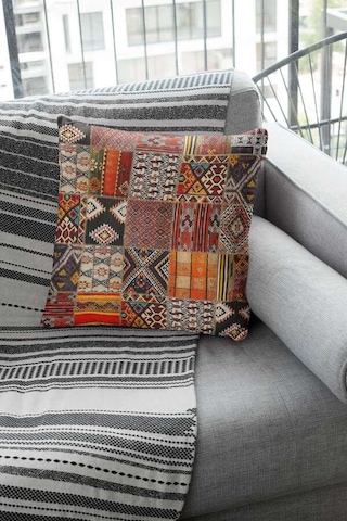Turuncu Patchwork Çift Taraflı Yastık Kırlent Kılıfı Krl168n11