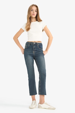 Defacto Crop Flare Fit Düşük Bel Bilek Boy Jean Yıkamalı Pantolon G2217ax25wnnm34 Mavi