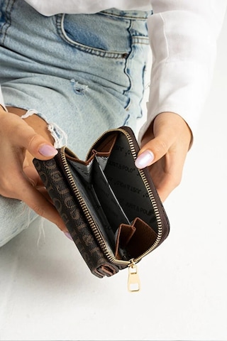 Just Polo Kadın Bol Kartlık Ve Kağıt Para Bölmeli Bölmeli Fermuarlı & Kapaklı Cüzdan Shopper Kahverengi