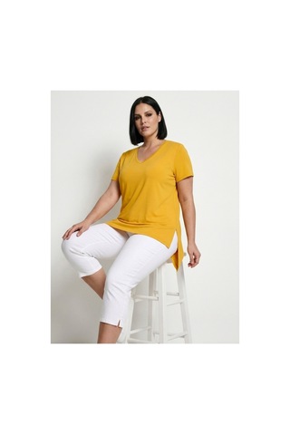 Hanezza Kadın Büyük Beden V Yaka Yanı Yırtmaçlı Pamuklu Viskon T- Shirt Serifikalı Kumaş Sarı/v1 - 30798238 Sarı/v1