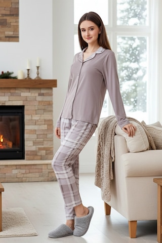 Remsa Kadın Desenli Önü Düğmeli Yumuşak Milan Kumaş Pijama Takımı 250374 Koyu Vizon Koyu Vizon