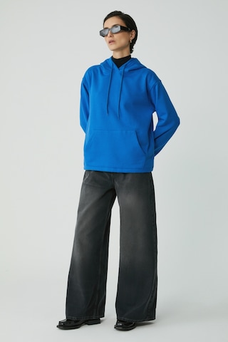 Ethıquet Pıper Kadın Içi Polarlı Yumuşacık Comfort Fit Kapüşonlu Kanguru Cepli Saks Mavi Sweatshirt