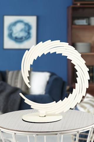 Begüsa Bakü Metal Aksesuar Biblo 18 Cm Beyaz