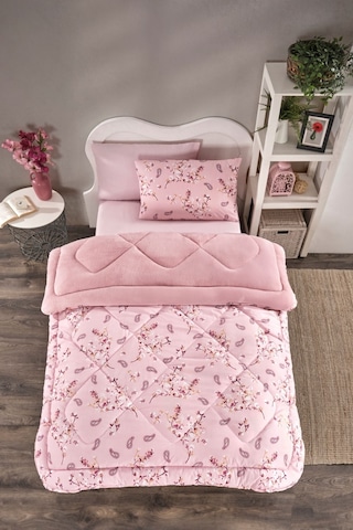 Marla Home Tek Kişilik Welsoft Yorgan Uyku Seti Lastikli Çarşaflı Bahar Pembe Bahar Marla Home Tek Kişilik Welsoft Yorgan Uyku Seti Lastikli Çarşaflı Bahar Pembe Bahar