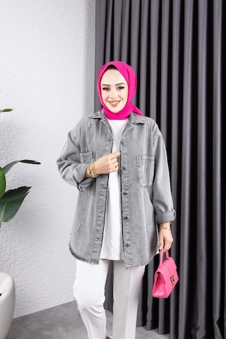 Harman Butik Kadın Taş Detaylı Kar Yıkamalı Denim Kot Ceket Siyah Siyah