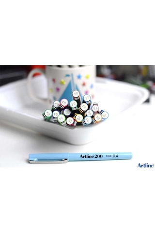 Koyu Yeşil Unisex Artline 200N Fine Keçe Uçlu Yazı Kalemi Uç:0,4M