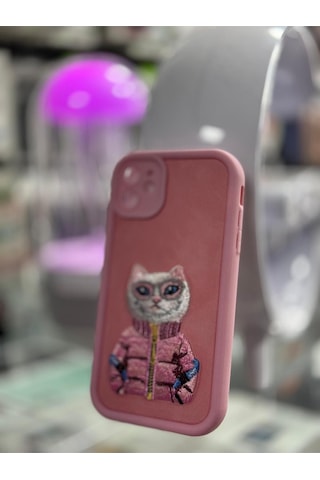 Apple Uyumlu iPhone 11 Nakış İşlemeli Arka Koruma Kılıfı
