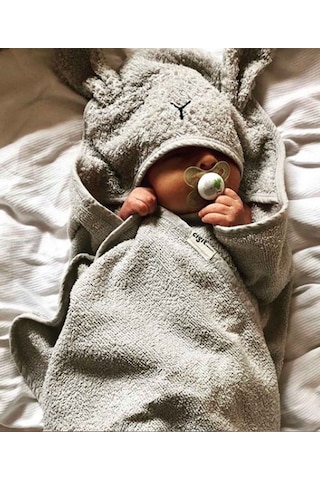 Cigit Kulaklı Tavşan Nakışlı Bebek Banyo Havlusu 75x75 Cm Gri 75 x 75