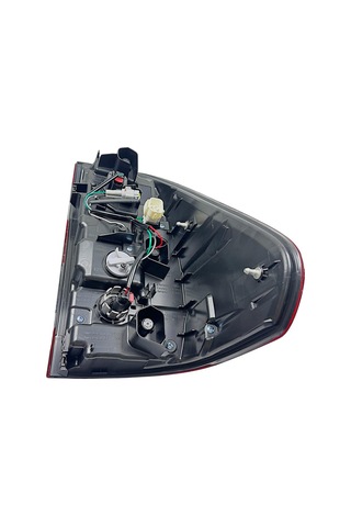Toyota Hilux Ledli Stop Lambası Sol Taraf 2021-- 2024 Duylu