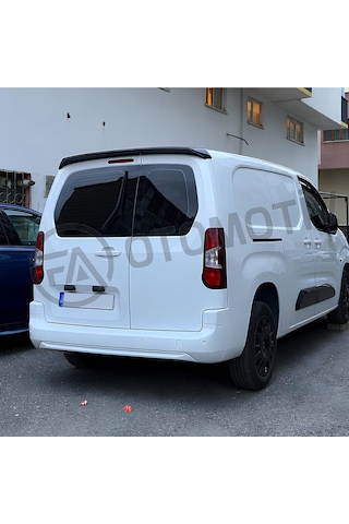 Peugeot Partner Panelvan Bagaj Üstü Spoiler Parlak Siyah Çift Bagaj Kapaklı 2008 2018 Model