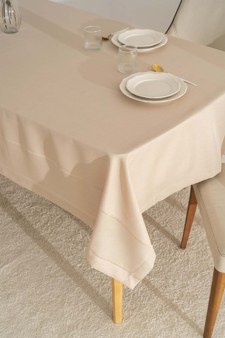 Nora Bej Zarf Köşe Masa Örtüsü 150x220 Cm Bej