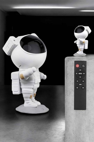 Çocuklara Özel Projeksiyon Astronot Lamba Speaker Sevimli -