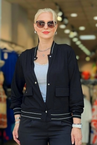 Ribanalı Çıtçıtlı Cepli Ceket Siyah