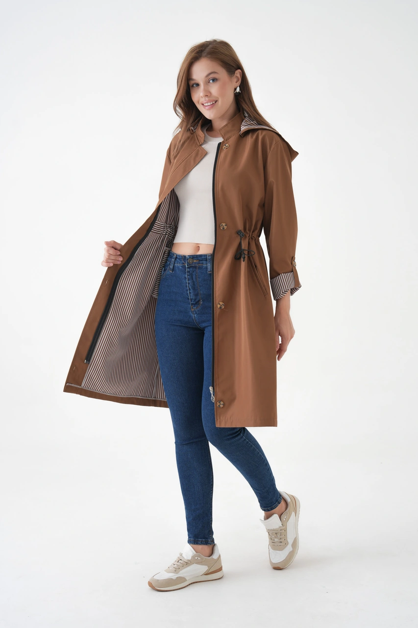 Kadın Rüzgar Ve Su Geçirmez Bondit Kumaş Çıkarılabilir Düğmeli Kapüşon Beli Tünelli Mevsimlik Trençkot Taba