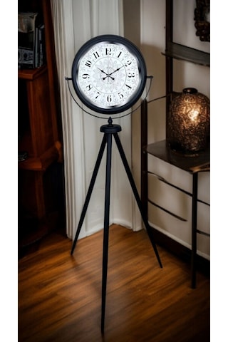 Siyah Desenli Şık Tripod Ayaklı Saat Çok Renkli