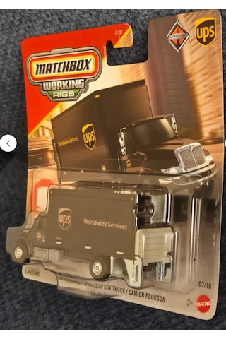 2026 Matchbox Working Rigs International Durastar Box Truck Ups Kargo Kamyonu Siyah