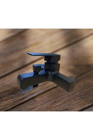 İsaoğlu Yapı Siyah Banyo Bataryası Mat Siyah Kare Banyo Musluğu Pirinç Malzeme Büyük Kare Model Siyah