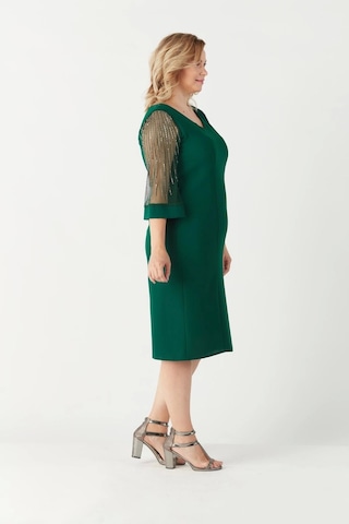 Moda Berray 1349 Yeşil Kolları Taş Işlemeli Şık Büyük Beden Kısa Abiye Yeşil