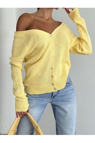 Kadın Yeni Sezon Sırt Ve Ön Düğme Sarı Triko Hırka Omuz Açık Kullanım Detaylı Sarı