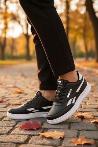 Siyah Beyaz Bağcıklı Hafif Cilt Erkek Spor Ayakkabı Marlow M Siyah - Beyaz