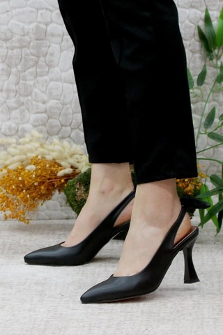 Ayakkabımood Cc 343 9 CM Siyah Fiyonklu Kadın Topuklu Ayakkabı Siyah