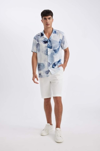 DeFacto Modern Fit Yazlık Polo Yaka Kısa Kollu Gömlek C4118AX24SMBE748