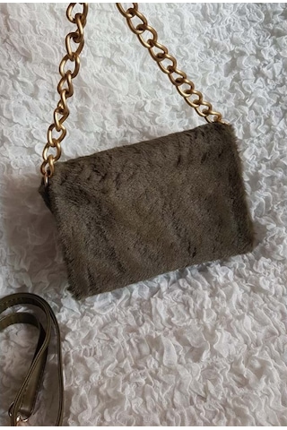 Liva Zincir Detaylı Peluş Kadın Postacı Çanta