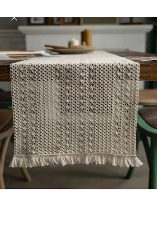 Masa Üzerine Runner, Sehpa Örtüsü Fransız Dantel Detaylı Otantik 40 X 140 Cm Krem Çok Renkli