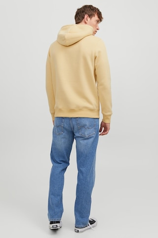 Jack & Jones Jack&jones Kapüşonlu Standart Kalıp Sarı Erkek Sweatshirt 12242197 001