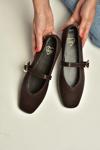 Fox Shoes Y726632609 Kahverengi Kalp Toka Detaylı Kadın Babet