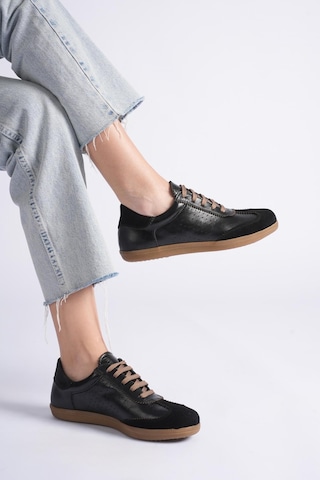 Analin Shoes Kadın Hakiki Deri Bağcıklı Süet Detaylı Spor Ayakkabı Siyah