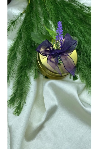 Düğün Nikah Nişan Kına Hediyeliği Lavanta Süslemeli Altın Metal Kutuda Soyawax Mum