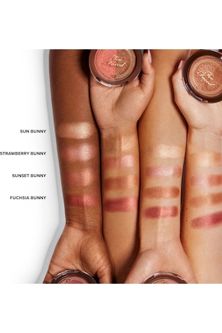 Too Faced Sun Bunny Bronzer - Pembe Alt Tonlu Bronzlaştırıcı Pudra Sun Bunny Diğer