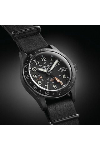 Seiko 5 Sports Field GMT SSK025K Otomatik Erkek Kol Saati