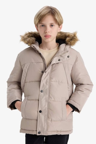 Defacto Erkek Çocuk Çıkarılabilir Suni Kürk Yaka Kapüşonlu Polar Astarlı Mont E7417a825wnbg755 Bej-bg755