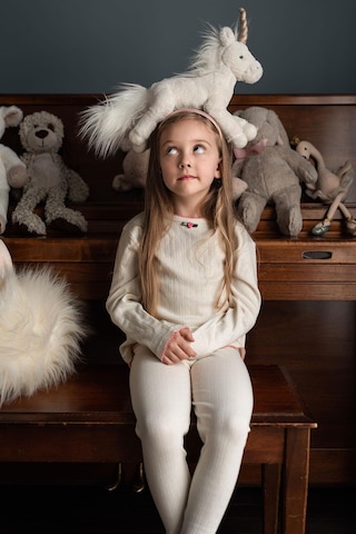 Antebies Organik Gots Sertifikalı Krem Jakar Kumaş, Gül Detaylı, Uzun Kollu Tişört, Bel Lastikli Taytlı Kız Çocuk Pijama Takımı