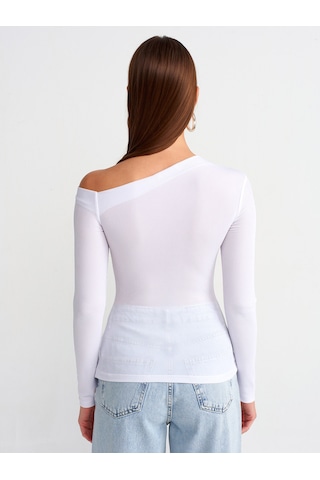 Dilvin Asimetrik Yaka Uzun Kollu Top Beyaz