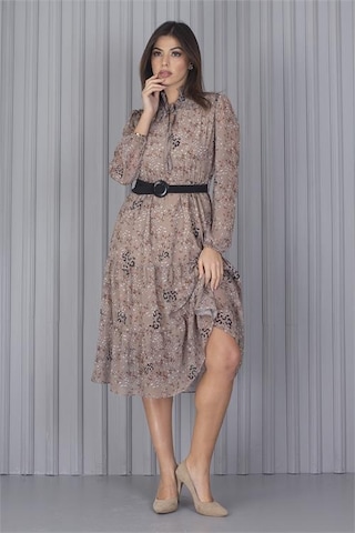 Neşeli Butik Kadın Kemerli Leopar Desenli Yeni Sezon Midi Boy Şifon Elbise Apcx04 Bej