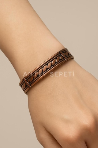 Bakır Burgu Modelli Bileklik Kahverengi