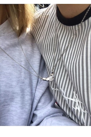 Gümüş Renk Mıknatıslı El Ele Çift Kolyesi 2231 Gümüş