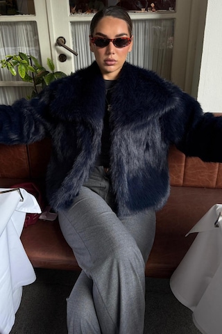 Lacivert Yumuşak Dokulu Kadın Kürk Mont Mg2204 Lacivert