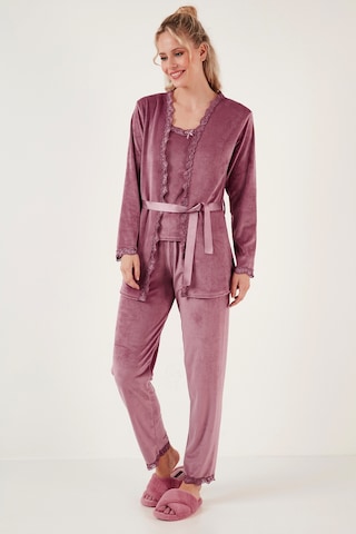 Lela Regular Fit Dantelli Yumuşak Dokulu Sabahlıklı Kadife Bayan Pijama Takımı 6095545 Pudra